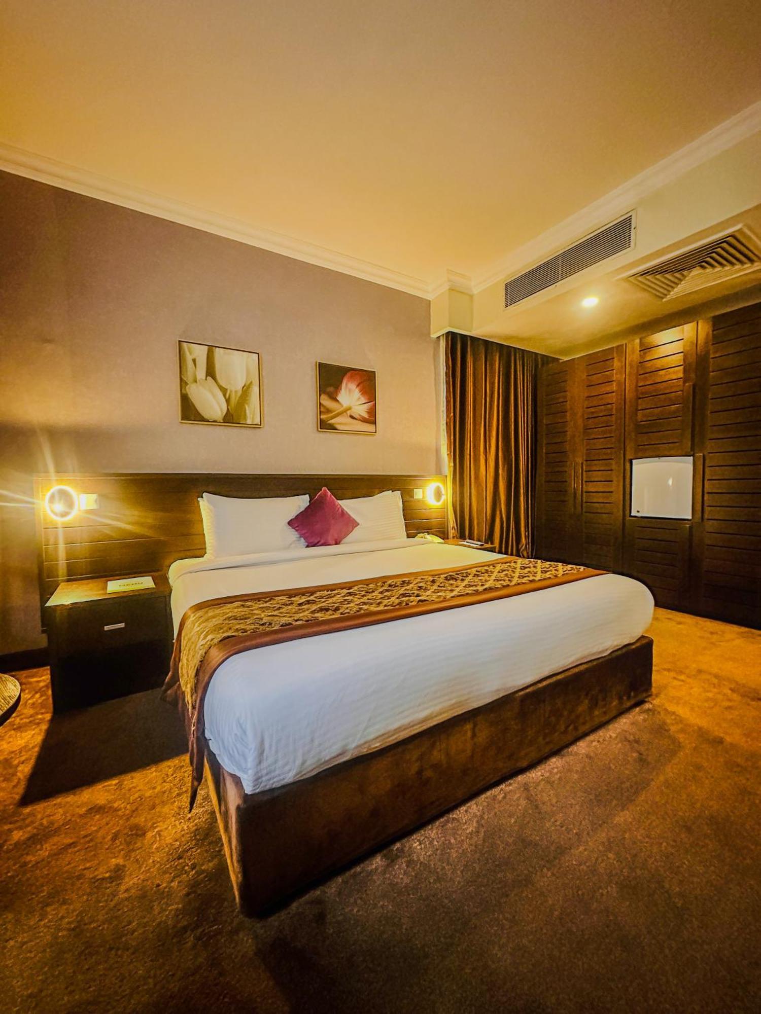 Golden Tulip Ibadan 호텔 외부 사진